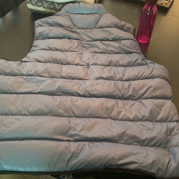 Men’s Blue XXL Abercrombie & Fitch Vest BNWT - Picture 5 of 8